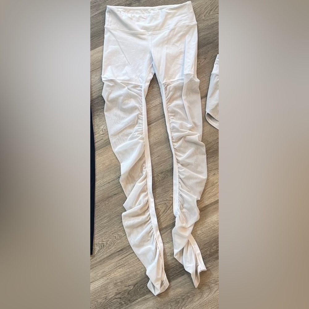 Alo Goddess Leggings (sheer)